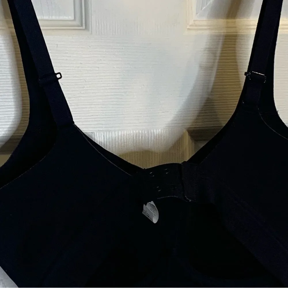 Lululemon black bra 32E